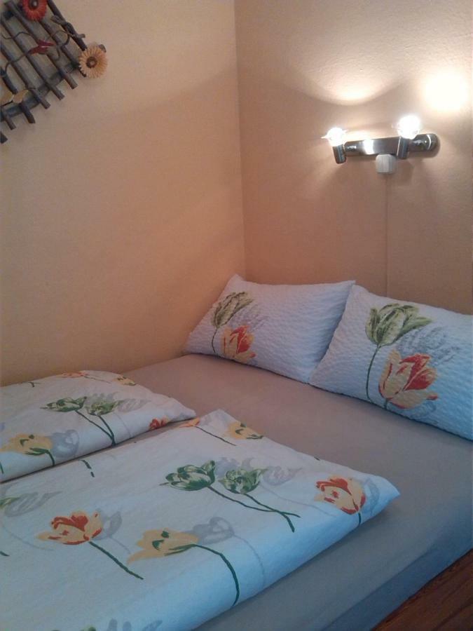Kempfenhof Apartment *